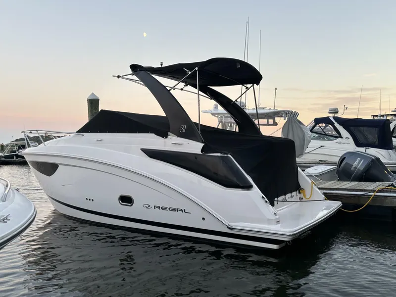The Image of Regal 26 Express 2021 - 0