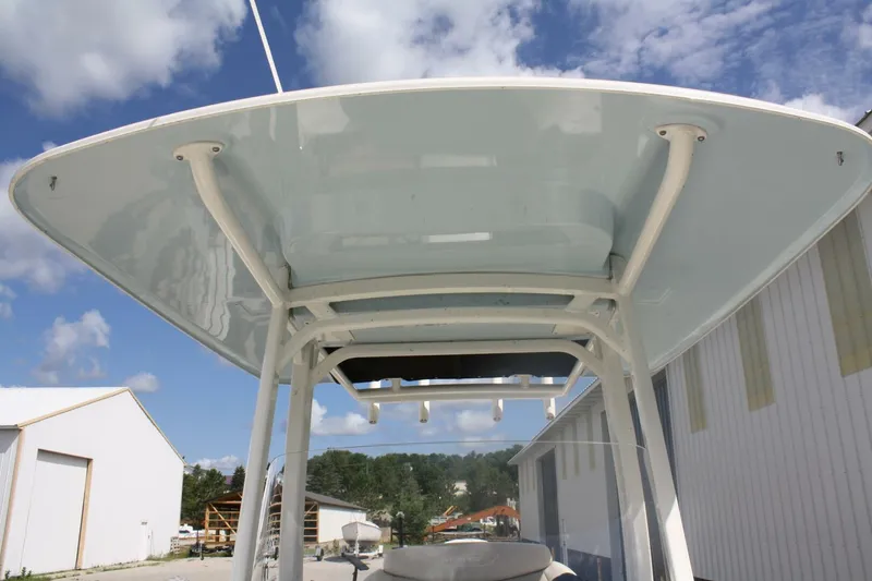 Slide: The Image of Boston Whaler 270 Dauntless 2021 - 9