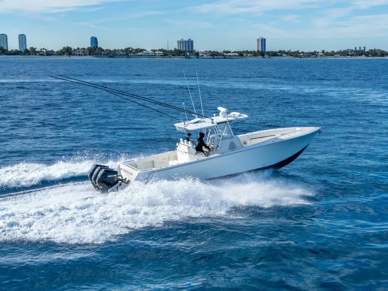 The Image of SeaVee 370z 2021 - 0