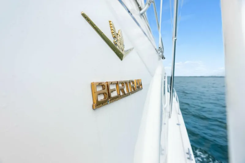 Slide: The Image of Bertram Convertible 2006 - 17
