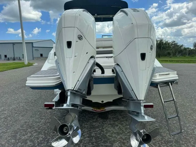 Slide: The Image of Sea Ray 2022 - 11