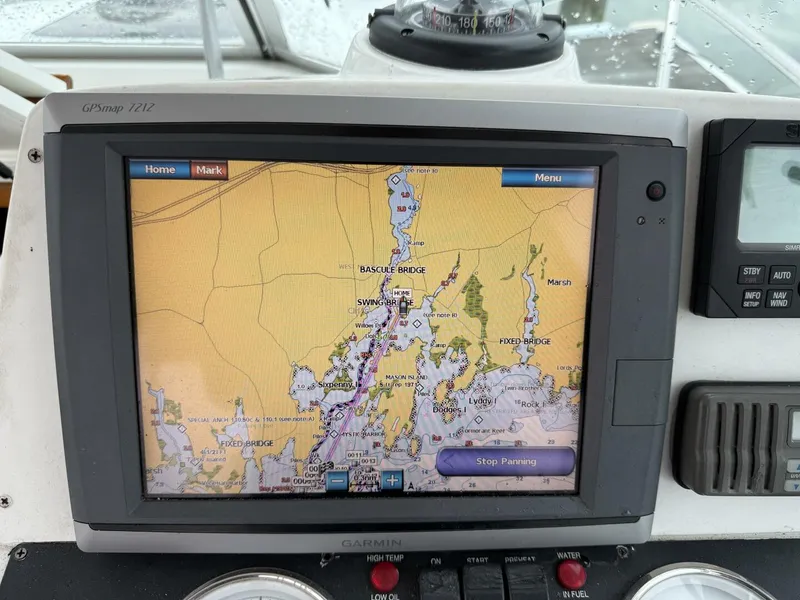Slide: The Image of Back Cove 26 Hardtop Express 2005 - 31
