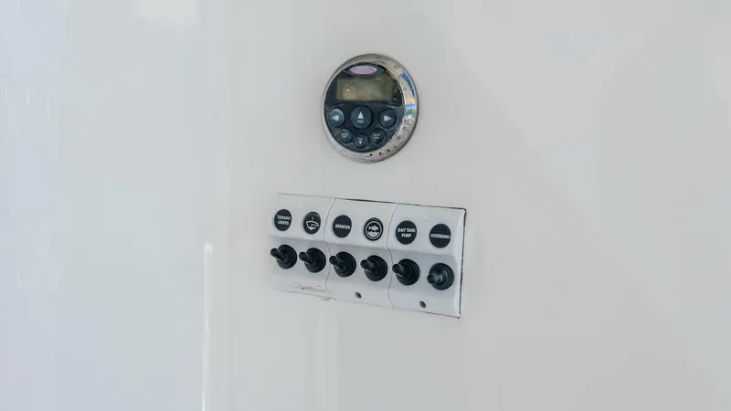 Slide: The Image of Riviera 51 Flybridge 2005 - 25