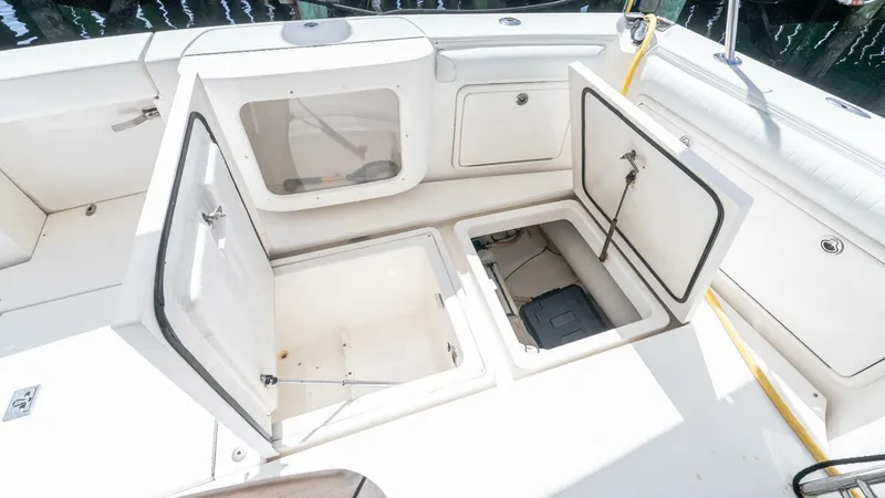 Slide: The Image of Riviera 51 Flybridge 2005 - 30