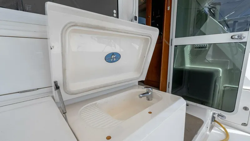 Slide: The Image of Riviera 51 Flybridge 2005 - 36