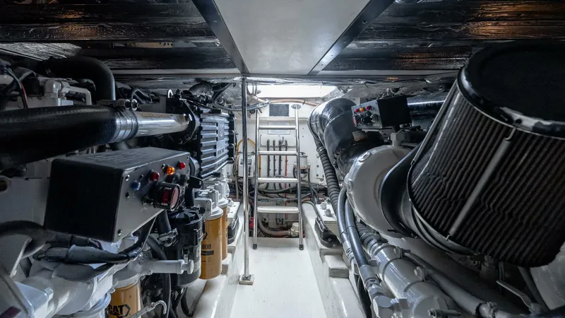 Slide: The Image of Riviera 51 Flybridge 2005 - 55