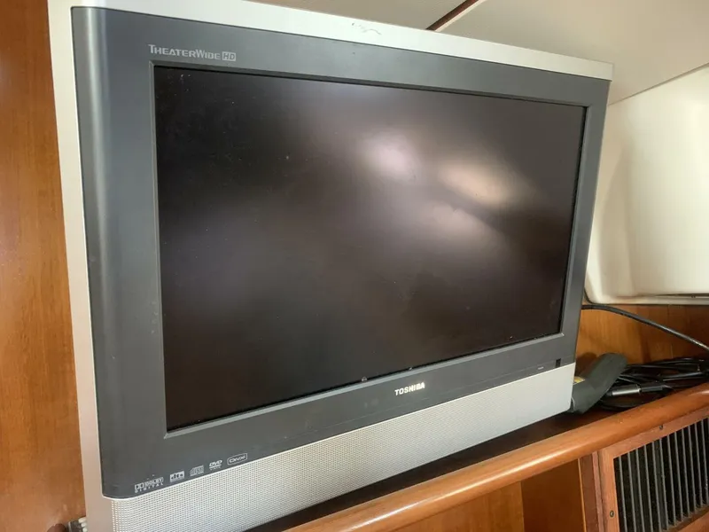 Slide: The Image of Beneteau 463 1998 - 30