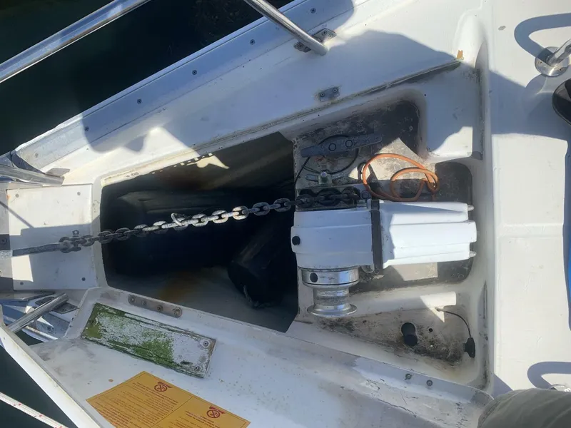 Slide: The Image of Beneteau 463 1998 - 6
