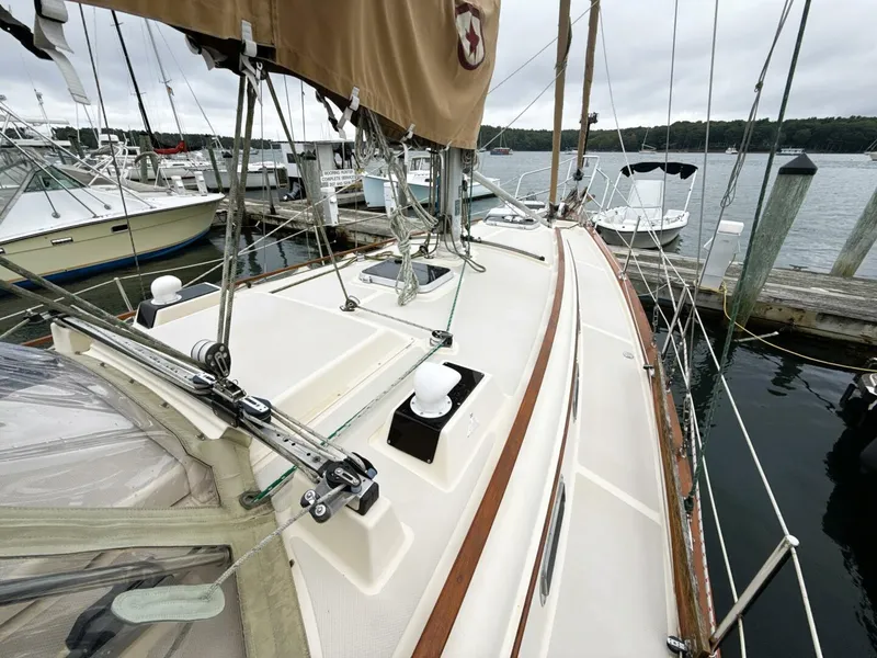 Slide: The Image of Island Packet 32 1992 - 18