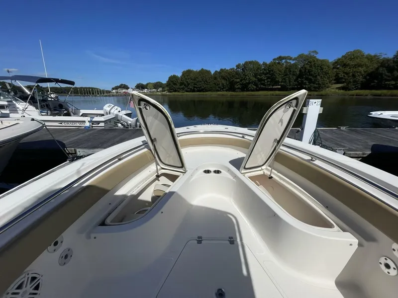 Slide: The Image of Pioneer 222 Islander 2017 - 13