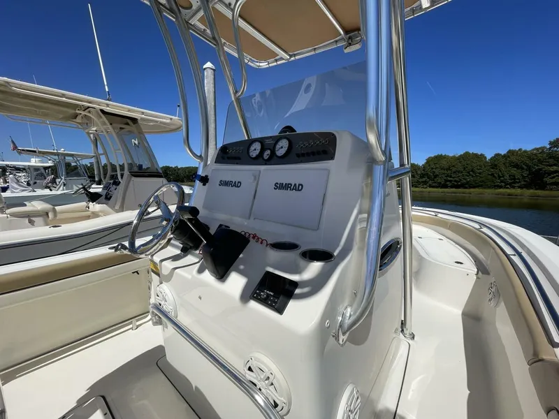Slide: The Image of Pioneer 222 Islander 2017 - 7