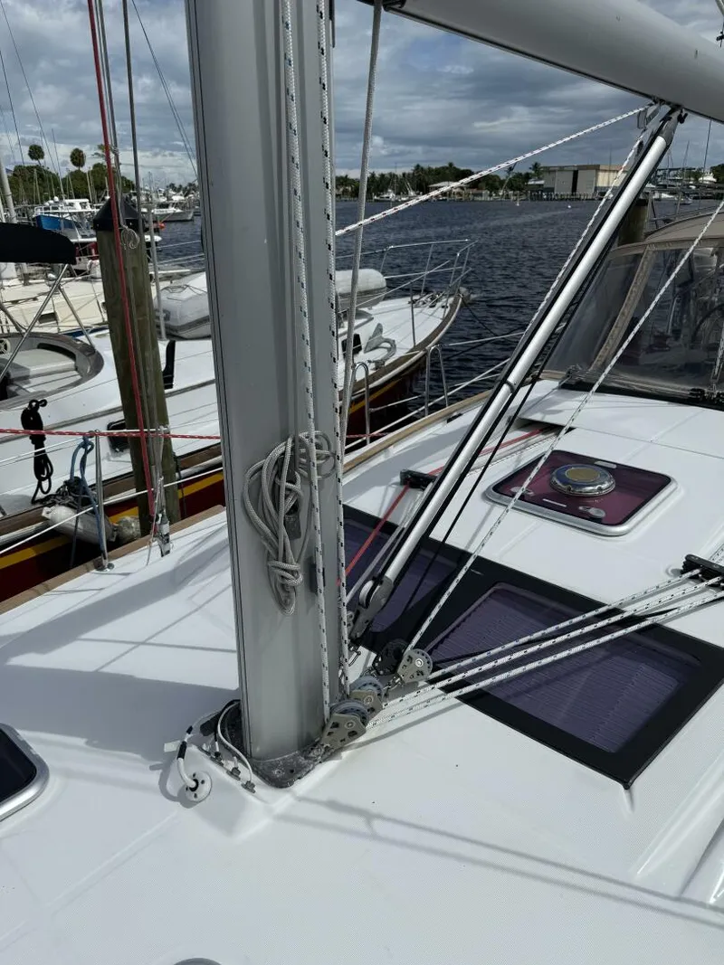 Slide: The Image of Beneteau 43 2012 - 12