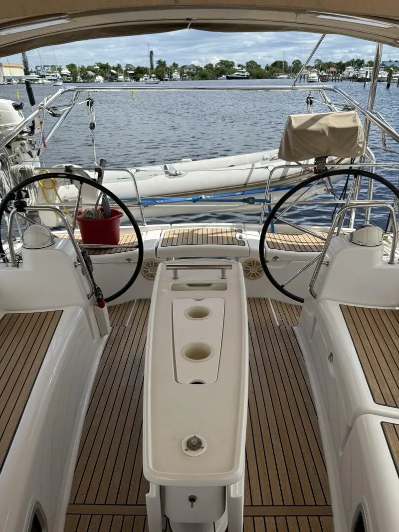 Slide: The Image of Beneteau 43 2012 - 48