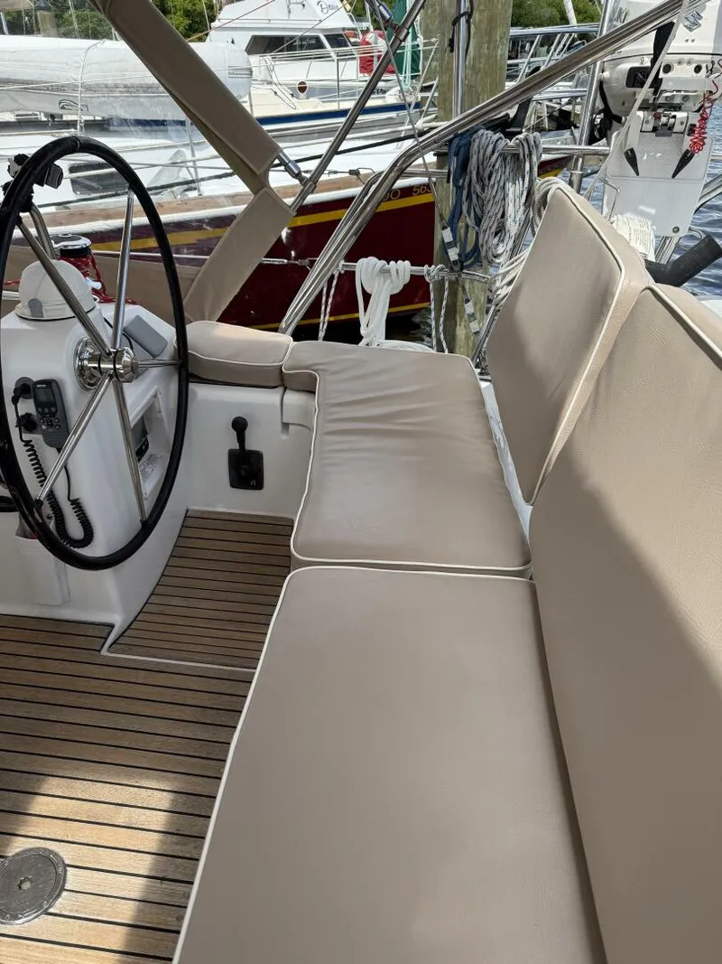 Slide: The Image of Beneteau 43 2012 - 53