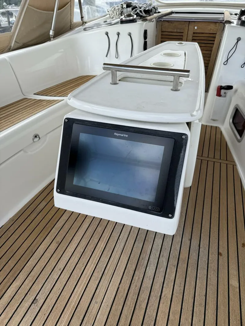 Slide: The Image of Beneteau 43 2012 - 62