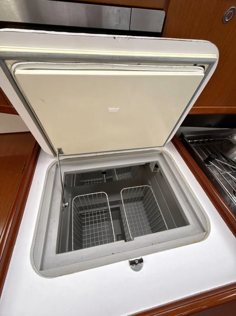Slide: The Image of Beneteau 43 2012 - 75