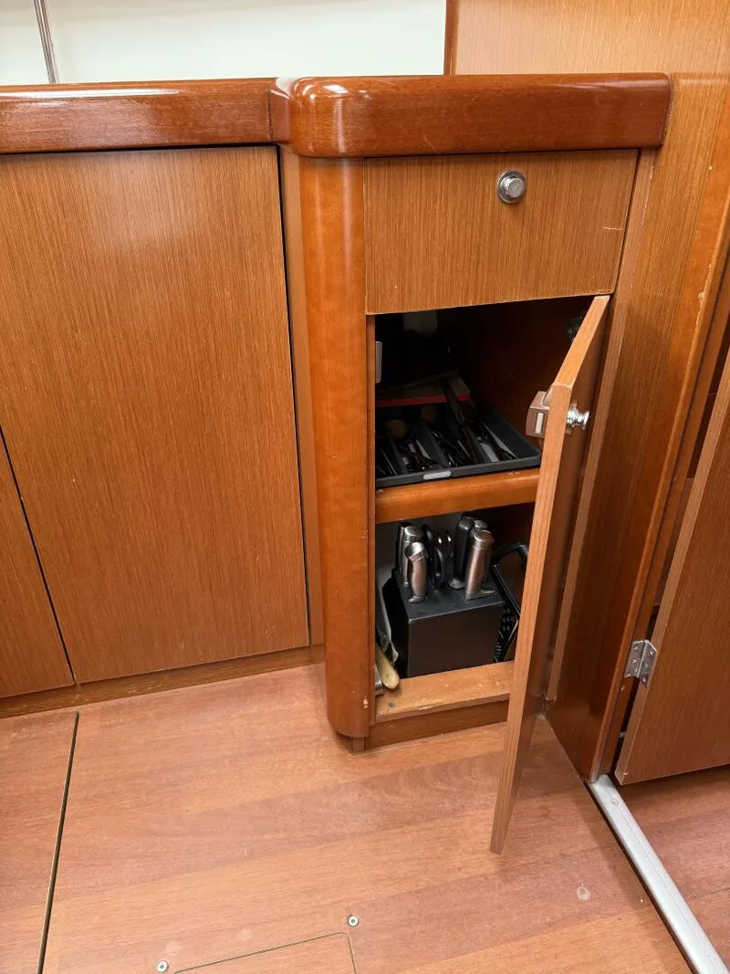 Slide: The Image of Beneteau 43 2012 - 80