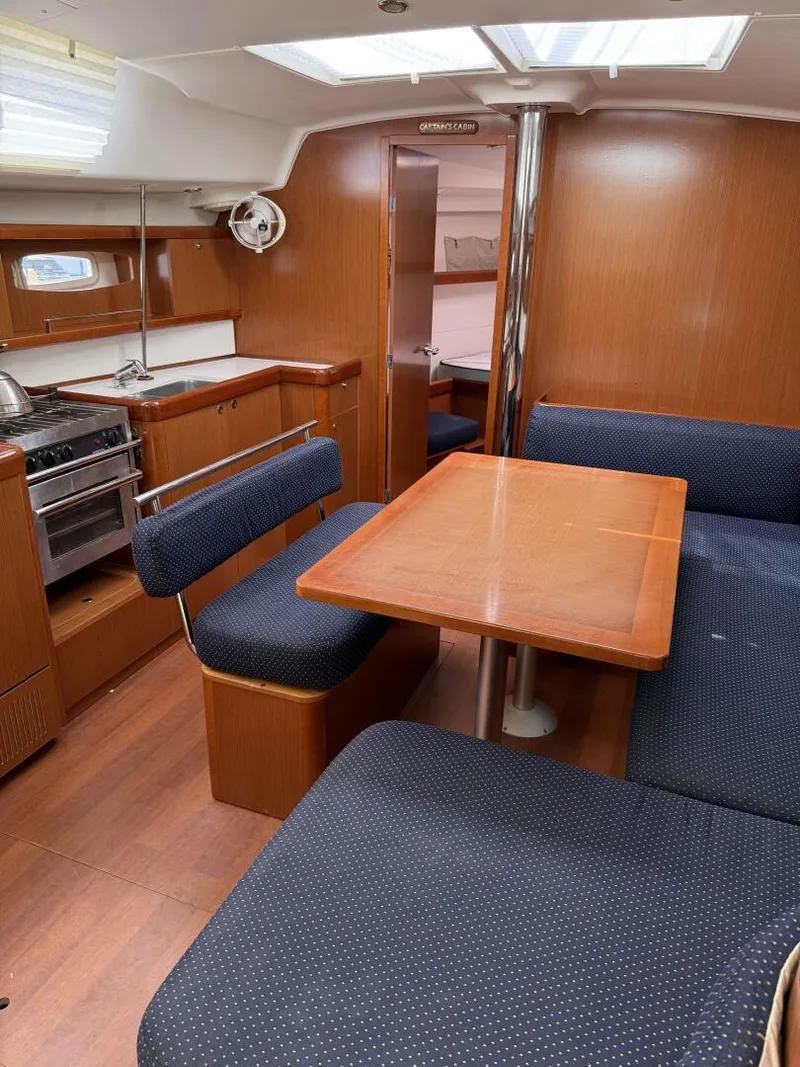 Slide: The Image of Beneteau 43 2012 - 81