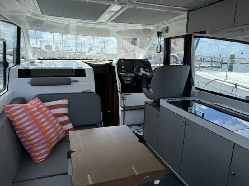 Slide: The Image of Beneteau Antares 11 2024 - 12