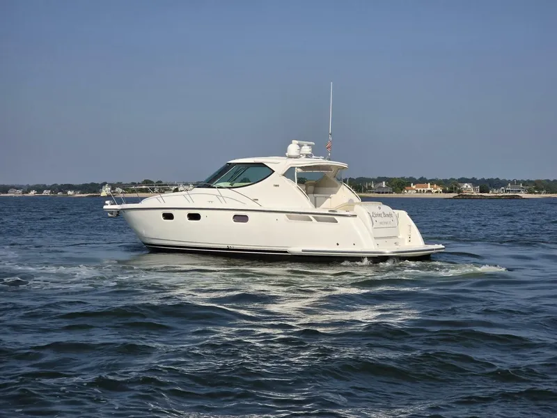 Slide: The Image of Tiara 3900 Sovran 2007 - 4