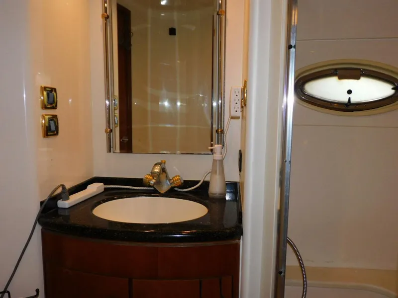 Slide: The Image of Carver Yachts 570 Voyager Pilothouse 2002 - 24