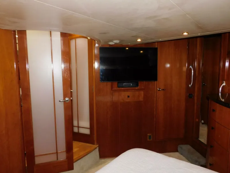Slide: The Image of Carver Yachts 570 Voyager Pilothouse 2002 - 28