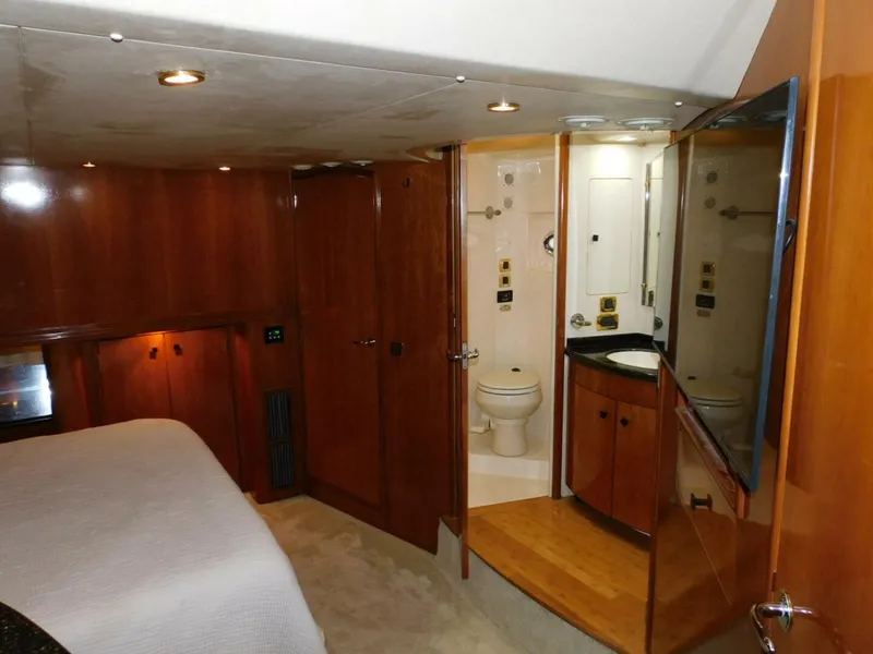 Slide: The Image of Carver Yachts 570 Voyager Pilothouse 2002 - 30