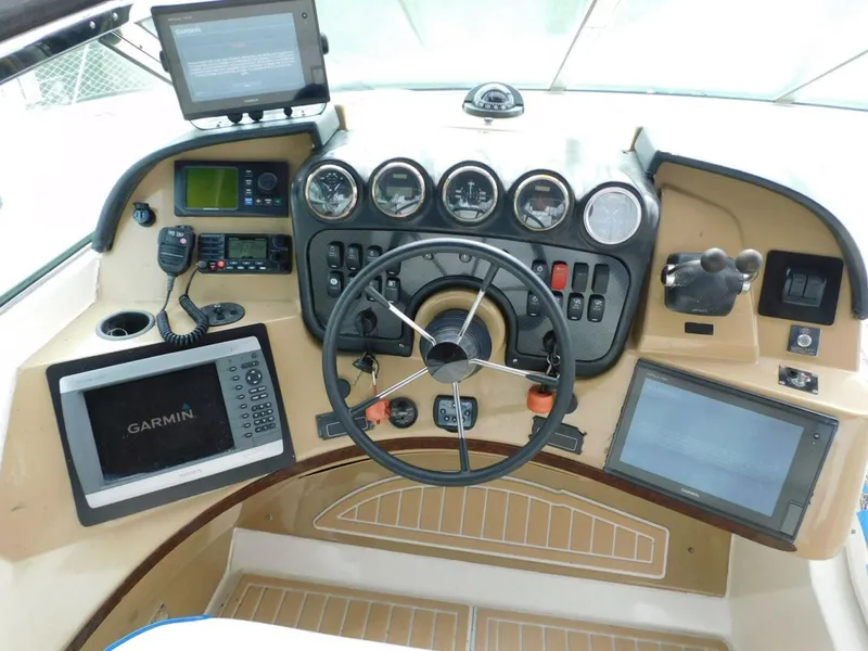 Slide: The Image of Carver Yachts 570 Voyager Pilothouse 2002 - 45
