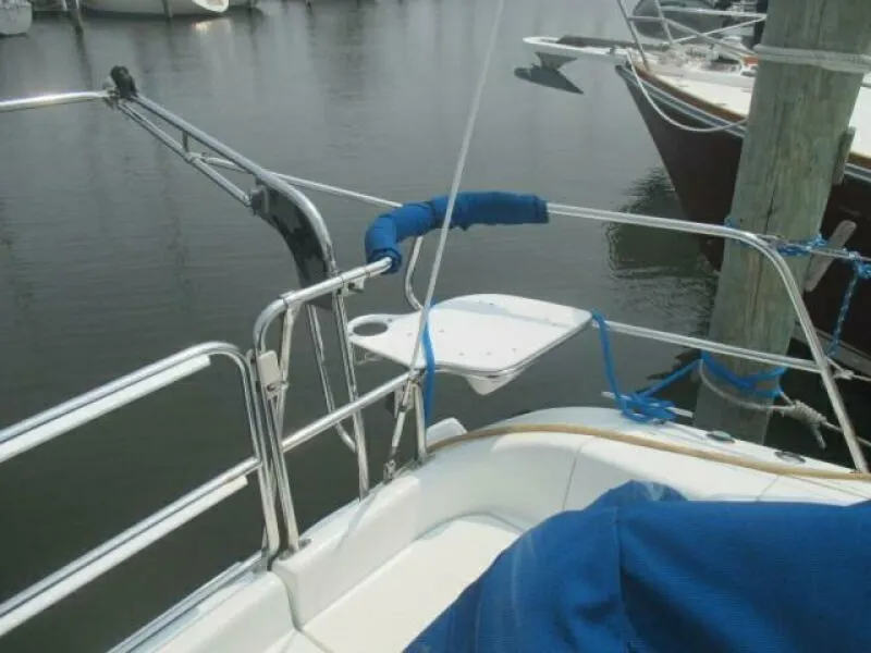 Slide: The Image of Catalina 36 MKII 1999 - 12