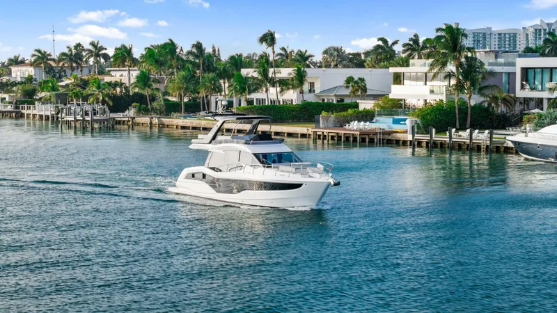 Slide: The Image of Galeon 50 FLY 2025 - 2
