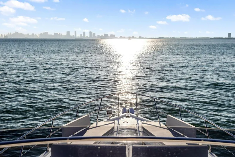 Slide: The Image of Galeon 50 FLY 2025 - 55