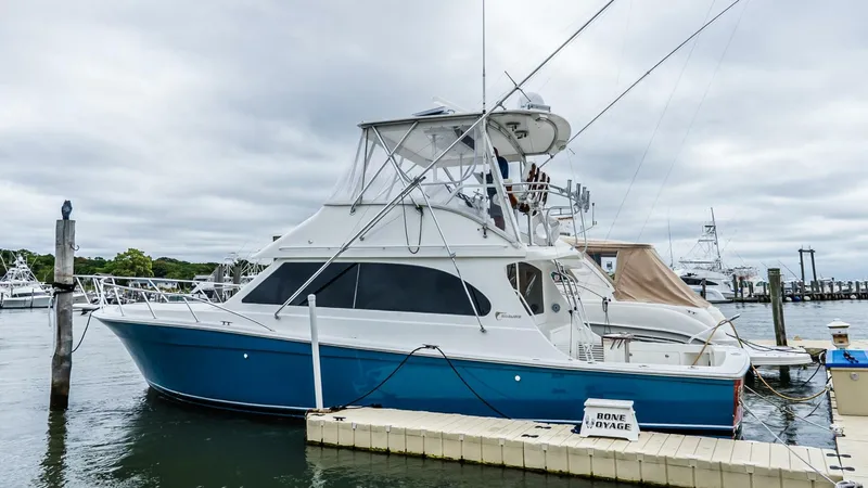 The Image of Egg Harbor 42 Convertible 2003 - 0