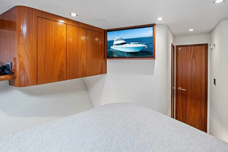 Slide: The Image of Viking 58 Convertible 2025 - 23