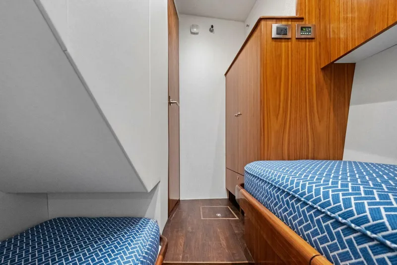 Slide: The Image of Viking 58 Convertible 2025 - 27