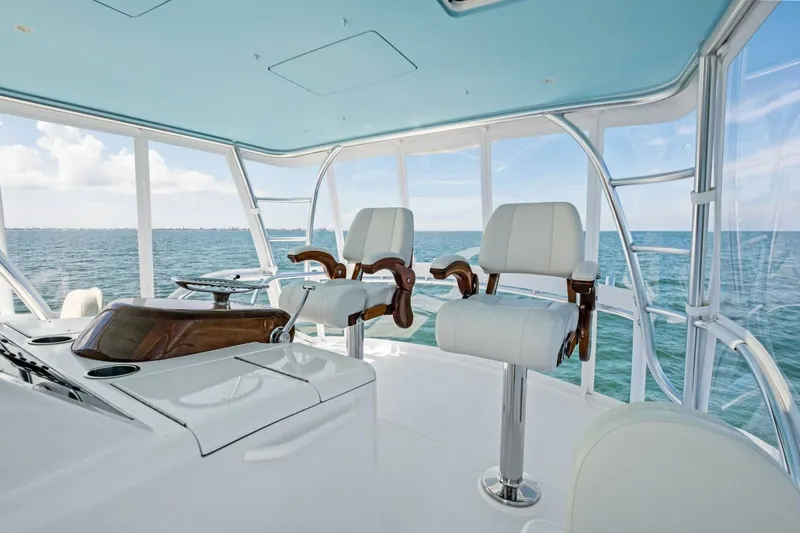 Slide: The Image of Viking 58 Convertible 2025 - 32
