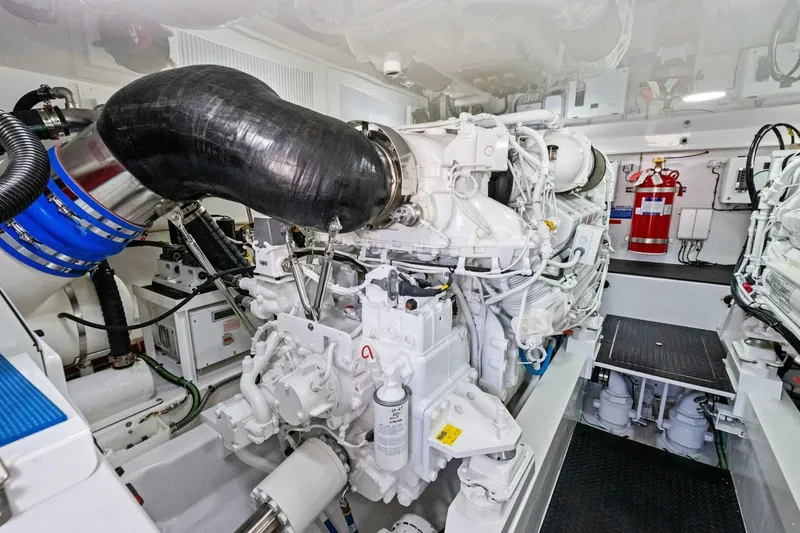 Slide: The Image of Viking 58 Convertible 2025 - 52