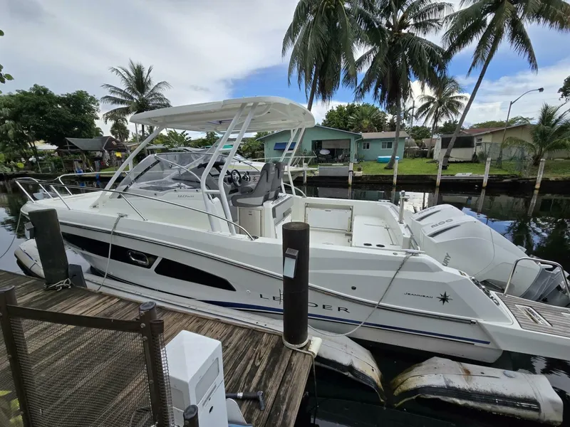 Slide: The Image of Jeanneau Leader 9.0 WA 2020 - 2