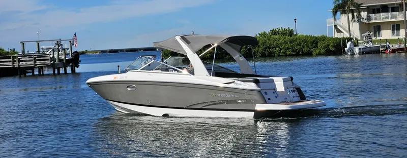 The Image of Regal 2700 2010 - 0