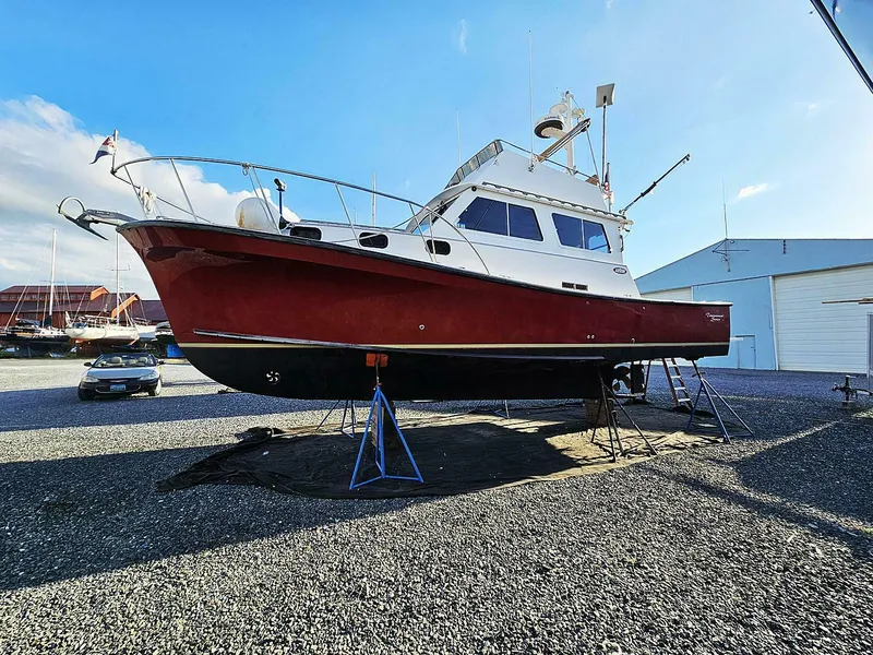 The Image of Eastern Casco Bay 35 Flybridge 2010 - 0