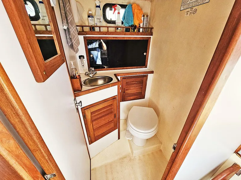 Slide: The Image of Eastern Casco Bay 35 Flybridge 2010 - 12