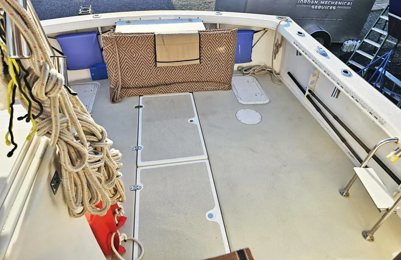 Slide: The Image of Eastern Casco Bay 35 Flybridge 2010 - 15