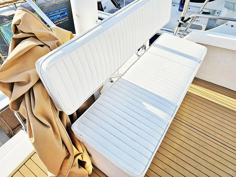 Slide: The Image of Eastern Casco Bay 35 Flybridge 2010 - 23