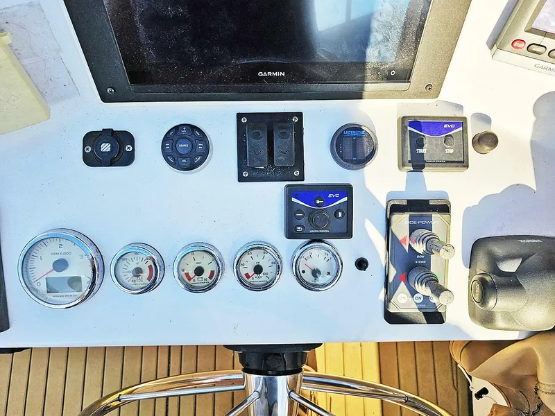 Slide: The Image of Eastern Casco Bay 35 Flybridge 2010 - 27