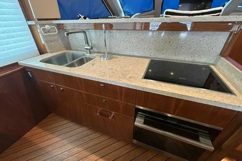 Slide: The Image of Viking Motor Yacht 2019 - 15