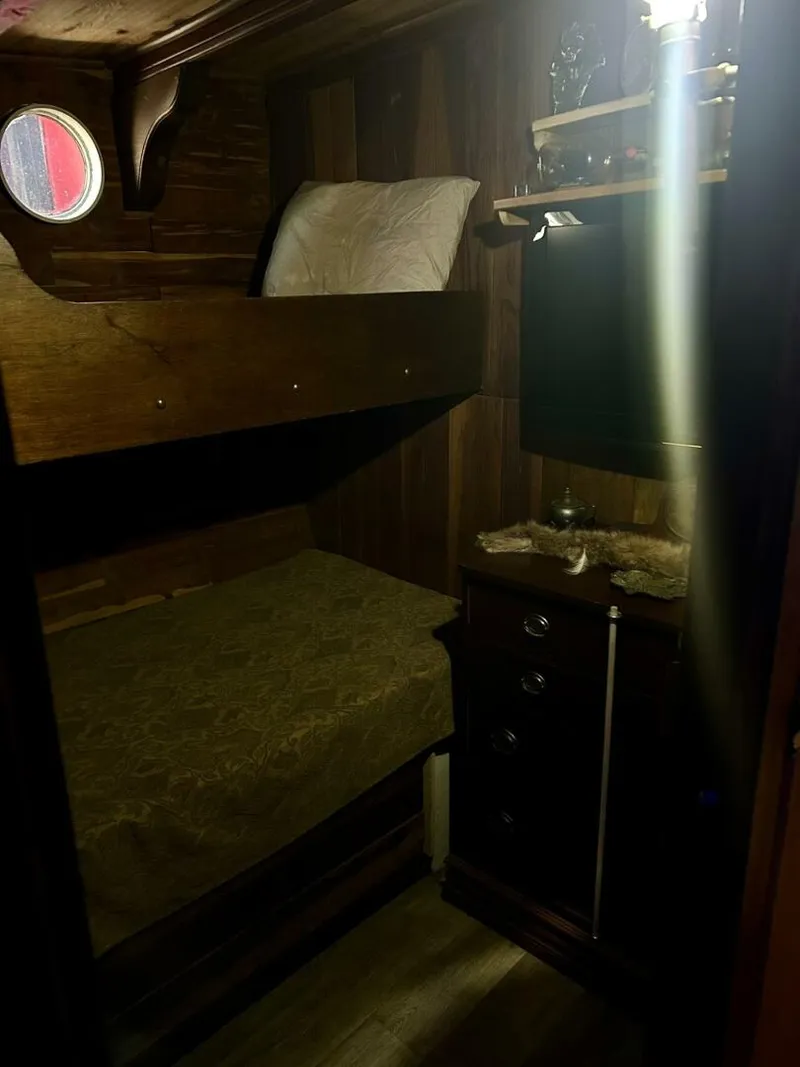 Slide: The Image of Custom 80 Brigantine 1977 - 50