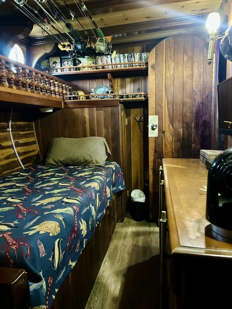 Slide: The Image of Custom 80 Brigantine 1977 - 51