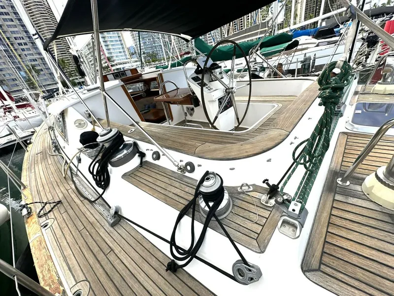 Slide: The Image of Farr Pilothouse 2000 - 5