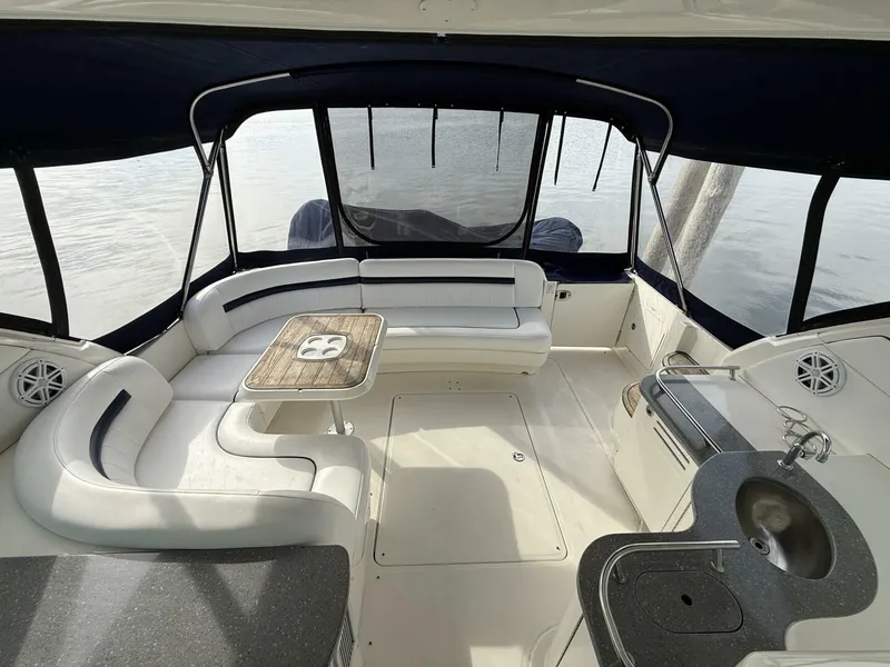Slide: The Image of Sea Ray 48 Sundancer 2006 - 15