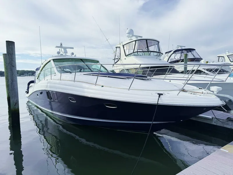 Slide: The Image of Sea Ray 48 Sundancer 2006 - 2
