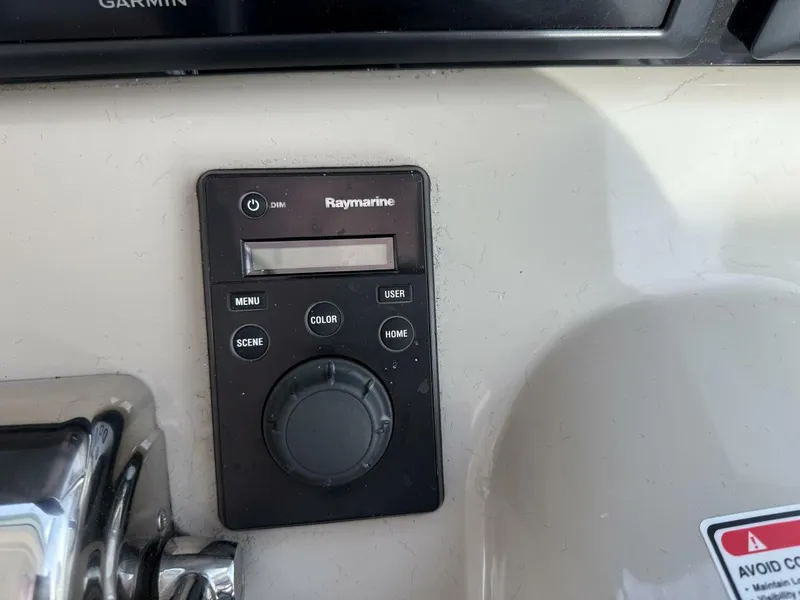 Slide: The Image of Sea Ray 48 Sundancer 2006 - 34